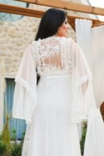 ⁦طقم نوم ساتان تول مطزر فاخر⁩ - الصورة ⁦5⁩